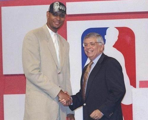 他接触谈判 他接触谈判